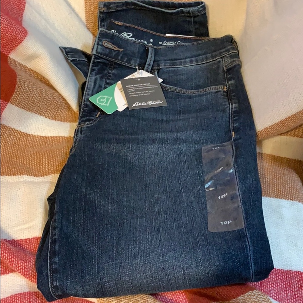 Women’s Petite Eddie Bauer Slim Straight Size 12